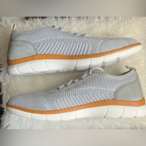 Johnston & Murphy Gray Sneakers with White and Tan Accents - Picture 4 of 10